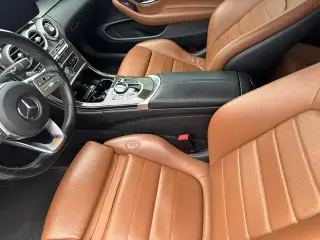 Mercedes-Benz Clase C 2019 C 300 2 puertas Cupé