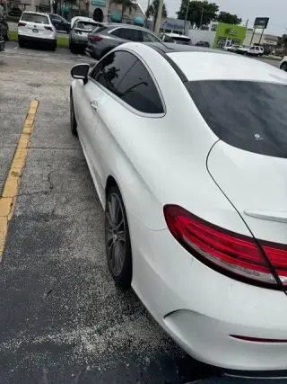 Mercedes-Benz Clase C 2019 C 300 2 puertas Cupé