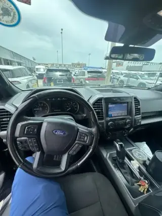 Ford F-150 2019 4x4 XLT 4 puertas SuperCrew 5.5 pies. SB