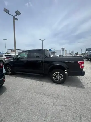 Ford F-150 2019 4x4 XLT 4 puertas SuperCrew 5.5 pies. SB