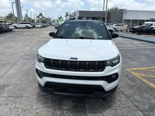 Jeep Compass 2023 4x4 Latitude 4 puertas SUV