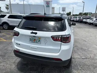 Jeep Compass 2023 4x4 Latitude 4 puertas SUV