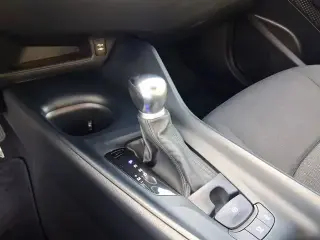 Toyota C-HR 2019 LE 4 puertas Crossover