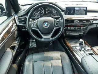 BMW X5 2017 AWD xDrive35i 4 puertas SUV