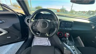 Chevrolet Camaro 2021