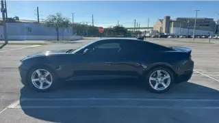 Chevrolet Camaro 2021