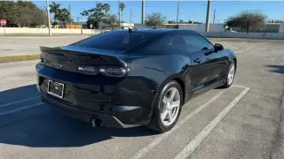 Chevrolet Camaro 2021