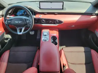 Genesis GV70 2024 AWD 2.5T Estándar 4 puertas SUV