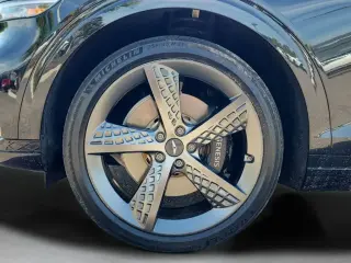 Genesis GV70 2024 AWD 2.5T Estándar 4 puertas SUV