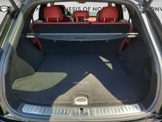 Genesis GV70 2024 AWD 2.5T Estándar 4 puertas SUV