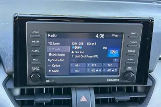 Toyota RAV4 Híbrido 2021 AWD XLE 4 puertas SUV