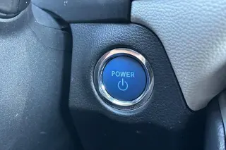 Toyota RAV4 Híbrido 2021 AWD XLE 4 puertas SUV