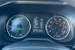 Toyota RAV4 Híbrido 2021 AWD XLE 4 puertas SUV