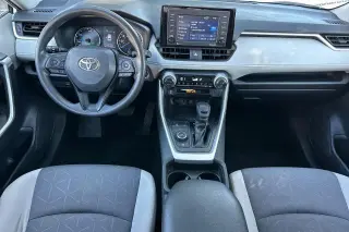 Toyota RAV4 Híbrido 2021 AWD XLE 4 puertas SUV