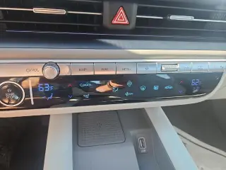 Hyundai IONIQ 6 2023 SEL 4 puertas Sedan