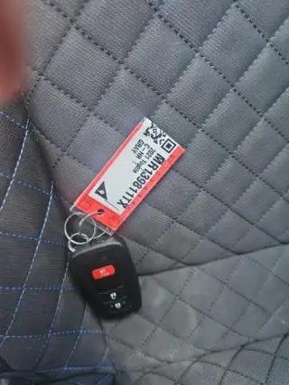 Toyota C-HR 2021 XLE 4 puertas Crossover
