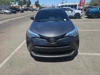 Toyota C-HR 2021 XLE 4 puertas Crossover