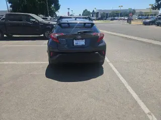 Toyota C-HR 2021 XLE 4 puertas Crossover