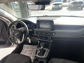 Kia Seltos 2023 AWD LX 4 puertas SUV