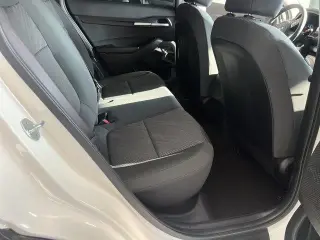 Kia Seltos 2023 AWD LX 4 puertas SUV
