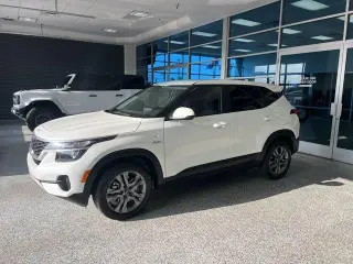 Kia Seltos 2023 AWD LX 4 puertas SUV