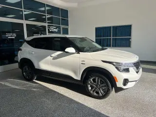Kia Seltos 2023 AWD LX 4 puertas SUV