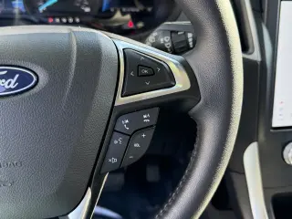 Ford Edge 2023 AWD SEL 4 puertas Crossover