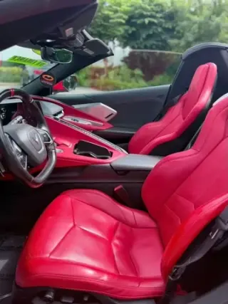 CORVETTE STINGRAY CONVERTIBLE