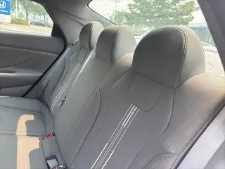 Hyundai ELANTRA 2023 SEL 4 puertas Sedan