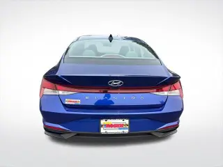 Hyundai ELANTRA 2023 SEL 4 puertas Sedan