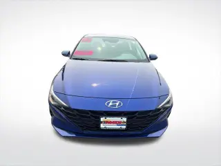 Hyundai ELANTRA 2023 SEL 4 puertas Sedan
