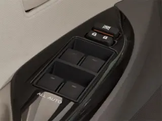 Toyota Sienna 2013 LE 7 Pasajeros Asientos Acceso Automático 4 Puertas Minivan