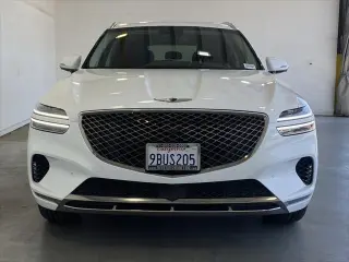 Genesis GV70 2023 AWD 2.5T Estándar 4 puertas SUV