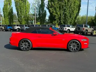 Ford Mustang 2022 GT Premium 2dr Convertible