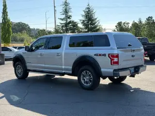 Ford F-150 2019 4x4 Lariat 4 puertas SuperCrew 5.5 pies. Caja corta