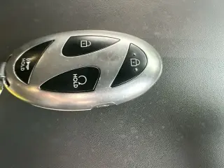 Hyundai SANTA FE 2024 SEL 4 puertas SUV