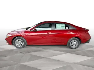 Hyundai ELANTRA 2026 SE 4 puertas Sedan