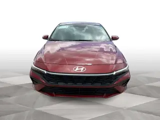 Hyundai ELANTRA 2025 SE 4 puertas Sedan