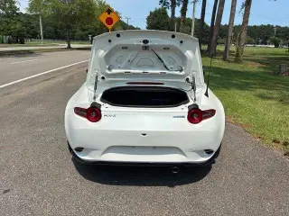 Mazda MX-5 Miata 2025 Club 2 puertas Convertible