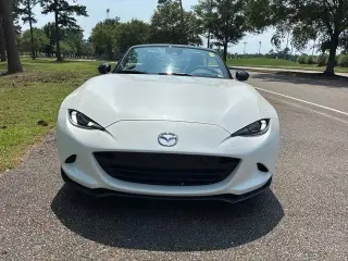 Mazda MX-5 Miata 2025 Club 2 puertas Convertible