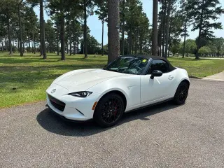 Mazda MX-5 Miata 2025 Club 2 puertas Convertible