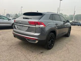 Volkswagen Atlas Cross Sport 2022 AWD SE 4Motion 4 puertas SUV con Tecnología