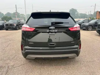 Ford Edge 2024 AWD SEL 4 puertas SUV