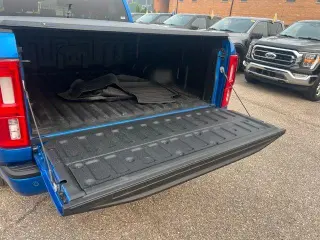 Ford Ranger 2023 4x4 XLT 4 puertas SuperCrew 5.1 pies. SB