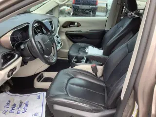 Chrysler Pacifica 2017 Touring-L 4 puertas Minivan
