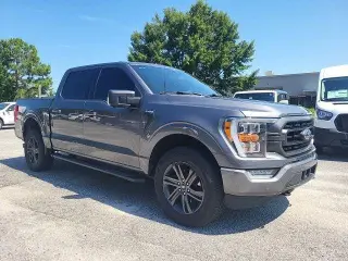 Ford F-150 2022 4x4 XLT 4 puertas SuperCrew 5.5 pies. SB