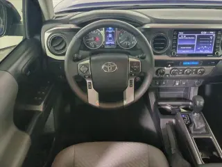Toyota Tacoma 2023 4x4 SR5 V6 4 puertas Double Cab 5.0 pies SB