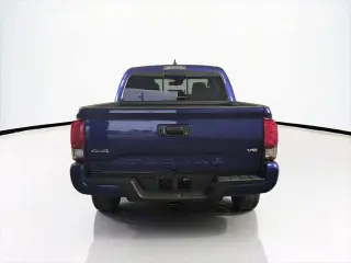 Toyota Tacoma 2023 4x4 SR5 V6 4 puertas Double Cab 5.0 pies SB