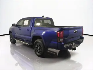 Toyota Tacoma 2023 4x4 SR5 V6 4 puertas Double Cab 5.0 pies SB