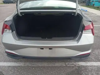 Hyundai ELANTRA 2022 SEL 4 puertas Sedan